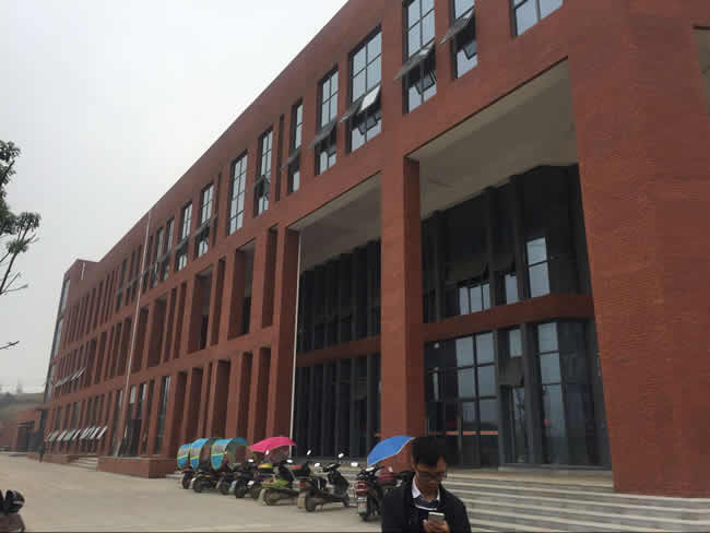 博悅佳軟瓷大學校園施工案例